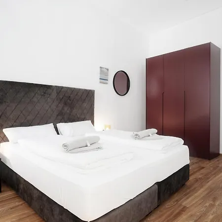 Easy Flat Villach Main Plaza Exterior photo